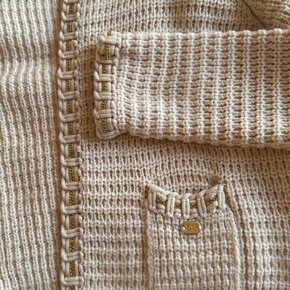 Vintage wool cardigan sweater with gold detailing - Picture 3 of 5